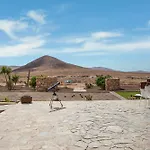 La Vista De Тефия