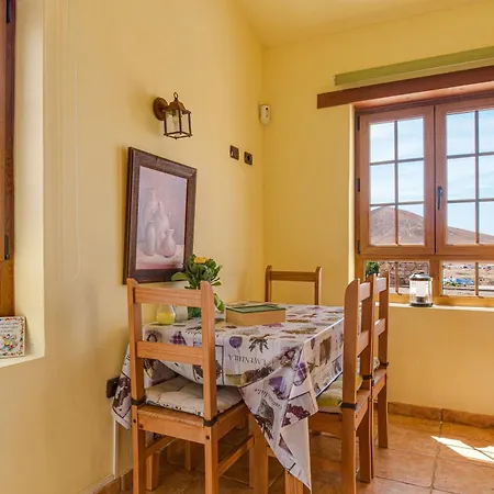 Villa La Vista De *