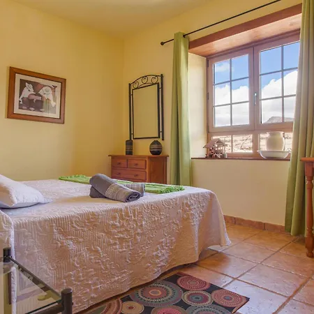 La Vista De Тефия